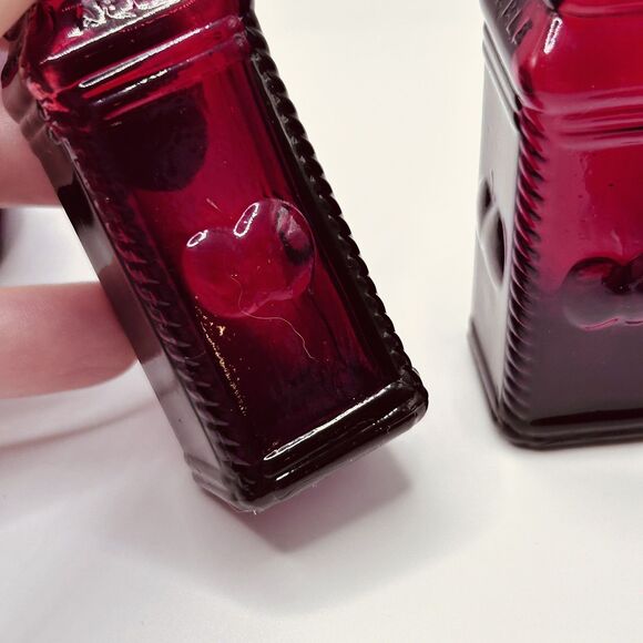 Lot of 6 Vintage Mini Weaton Glass Bottles Ruby Red 3 inch Franklin Apples - Picture 6 of 12